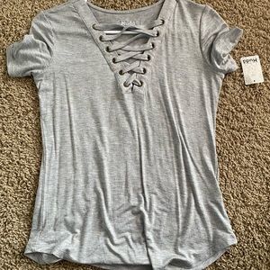 grey tee with cute detail